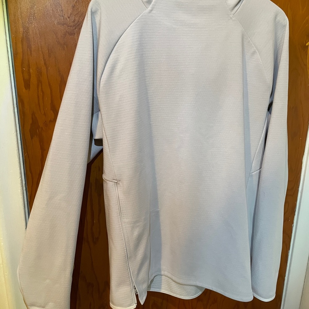 Lululemon Athletica Gray Zip Up Sweater